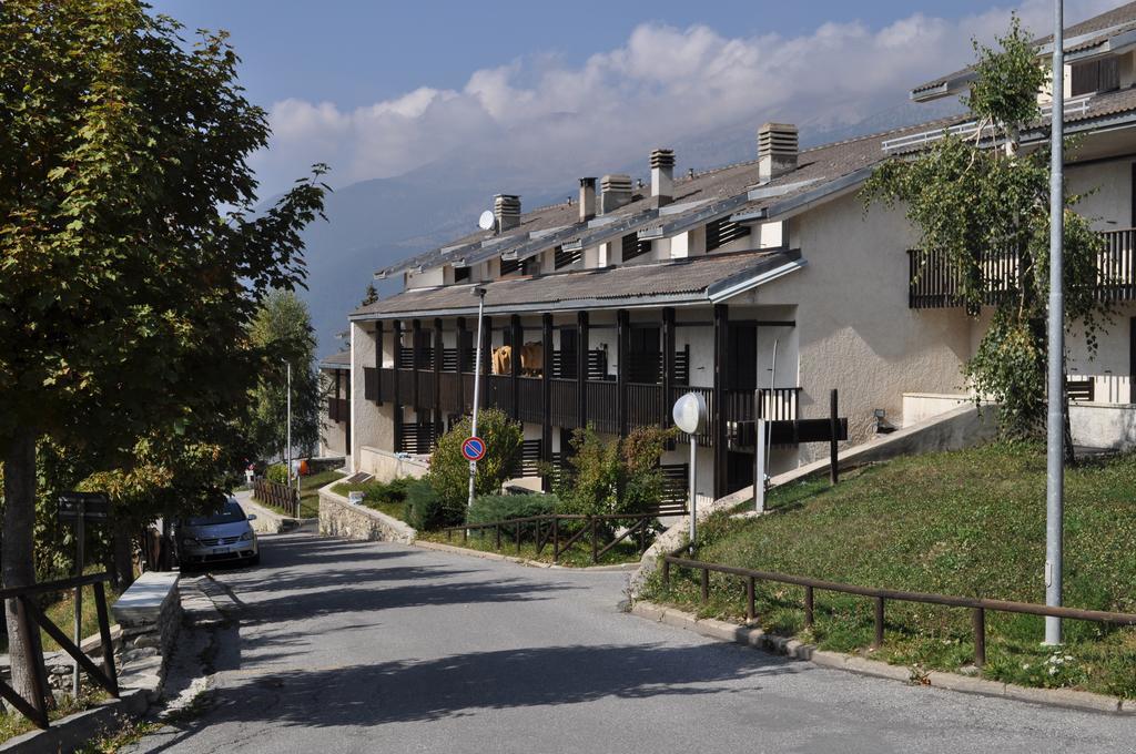 Apartament Rustico Nel Complesso Chapelle Oulx Zewnętrze zdjęcie